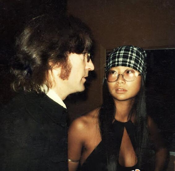 约翰·列侬（John Lennon）公布外星人的真相而遭杀害？