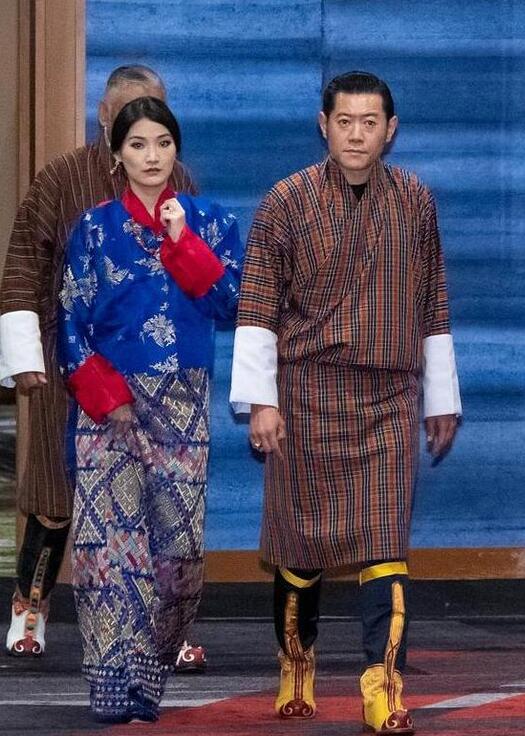 不丹王后吉增·佩玛真实照片 不丹王后穿现代装是什么样子