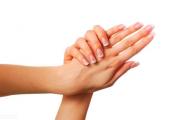 手抖是什么病的前兆呢？