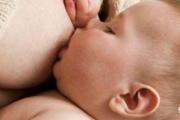 三个月宝宝奶量标准值一般是多少？