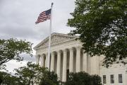 美最高法院拒绝废除得州反堕胎法，拜登：践踏女性宪法权利