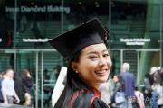 陈法拉为什么消失了,花四年攻读学业如今硕士毕业