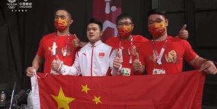 中国代表团第12金！石智勇获得举重男子73公斤级金牌