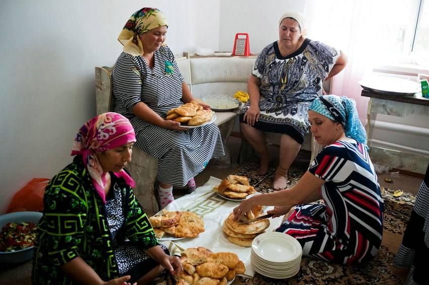 鞑靼人在俄罗斯的地位，鞑靼人是什么人种白种人吗？