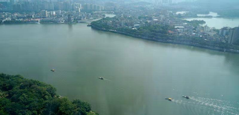 东江流域遭遇历史罕见四季连旱特枯水情，精细调度三大水库保障对港供水安全