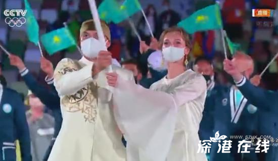 哈萨克斯坦女旗手好像仙女 网友称其有雅典娜既视感
