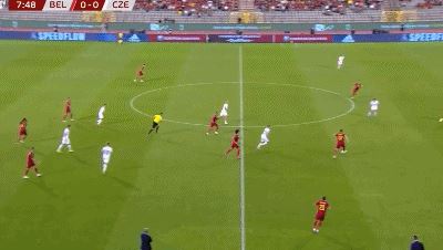 世预赛-比利时3-0捷克 卢卡库传射阿扎尔破门