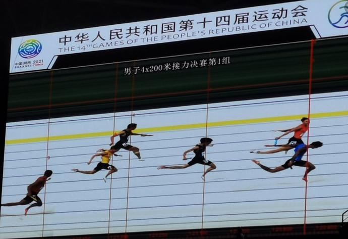 苏炳添出战4x200米接力摘银 山东队破亚洲纪录夺冠