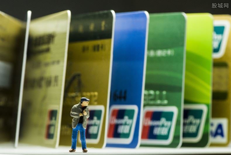 信用卡额度低是什么原因 怎么提升快？