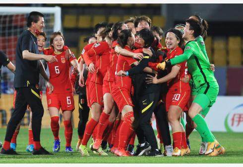 从女足胜利看中国男足：青训不过是“完美的说辞”