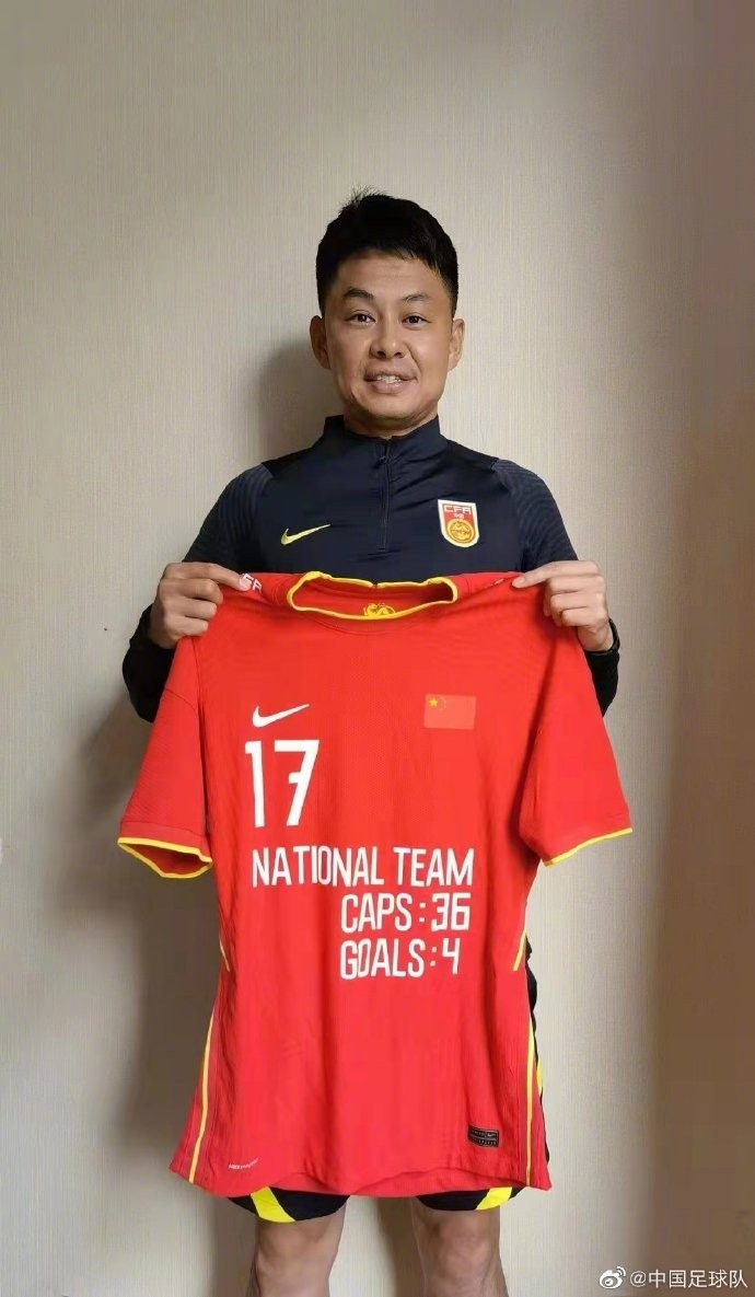 感谢有你！刘健退役后将走上教练员之路，继续为中国足球献力
