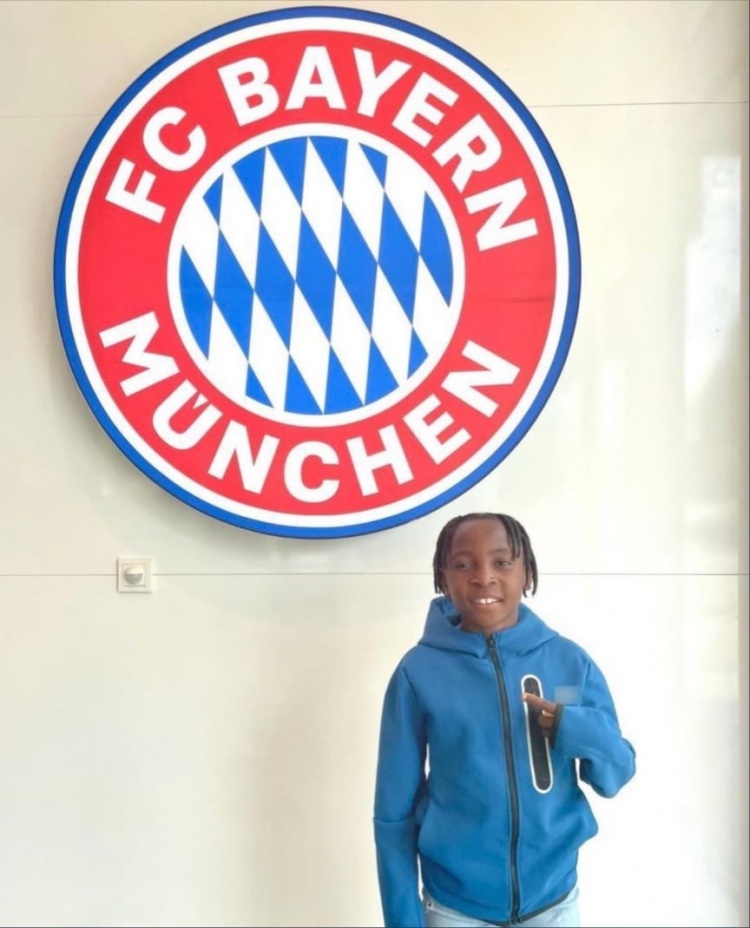 图片报：拜仁从美因茨签下9岁、12岁、14岁的三兄弟