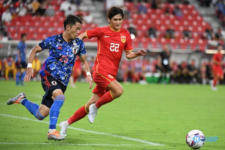 津媒：国足选拔队更适应比赛节奏，东亚杯进球不是轻松的任务