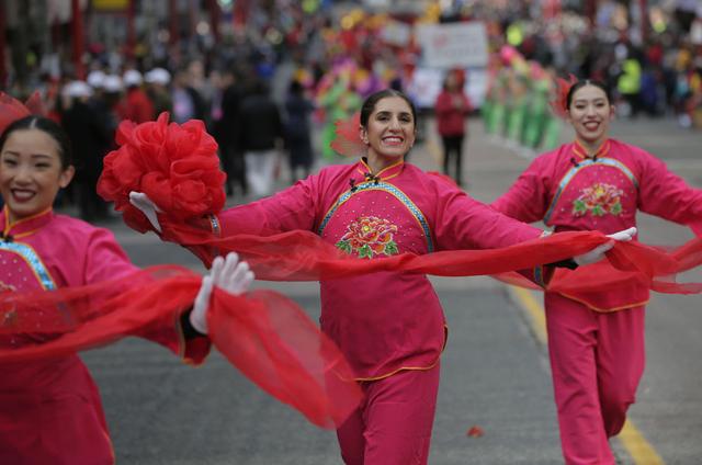 春节习俗何以变身全球“文化爆款”